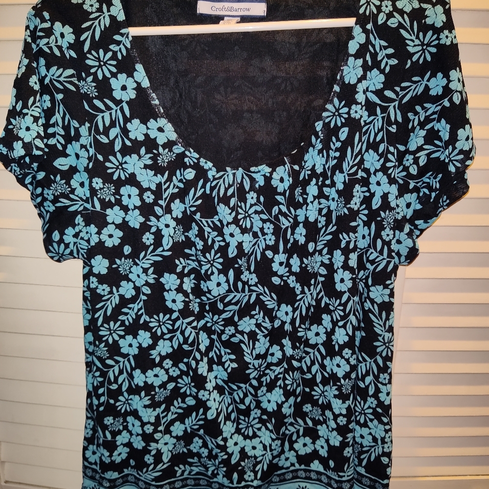 Croft & Barrow women's top